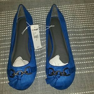 LB Lane Bryant Beautiful Blue Flats 8W